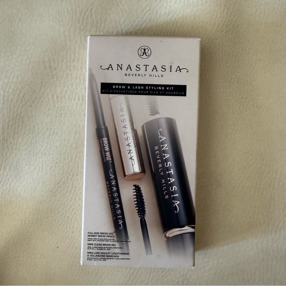 Anastasia Brow and Lash Styling Kit - Picture 2 of 6